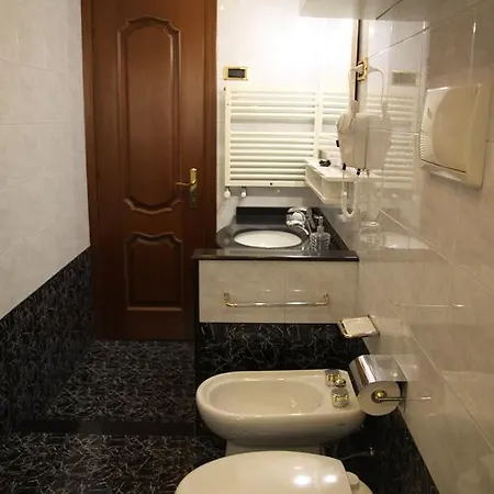Domus Cipro *